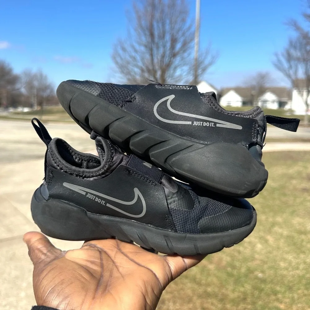 Nike Flex Runner 2 Little Kids Road Running Shoes Size 13 -‎ 13.5 Black Sneakers